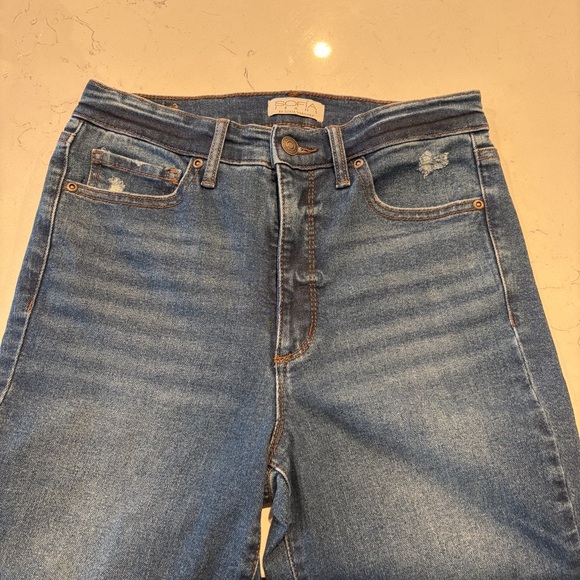 Sofia Vergara Eden 90’s Straight High Rise Jeans EUC - Picture 4 of 8